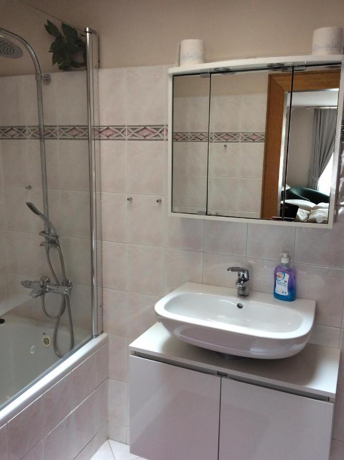 Hotel U Zlateho Andela Pardubice Luaran gambar