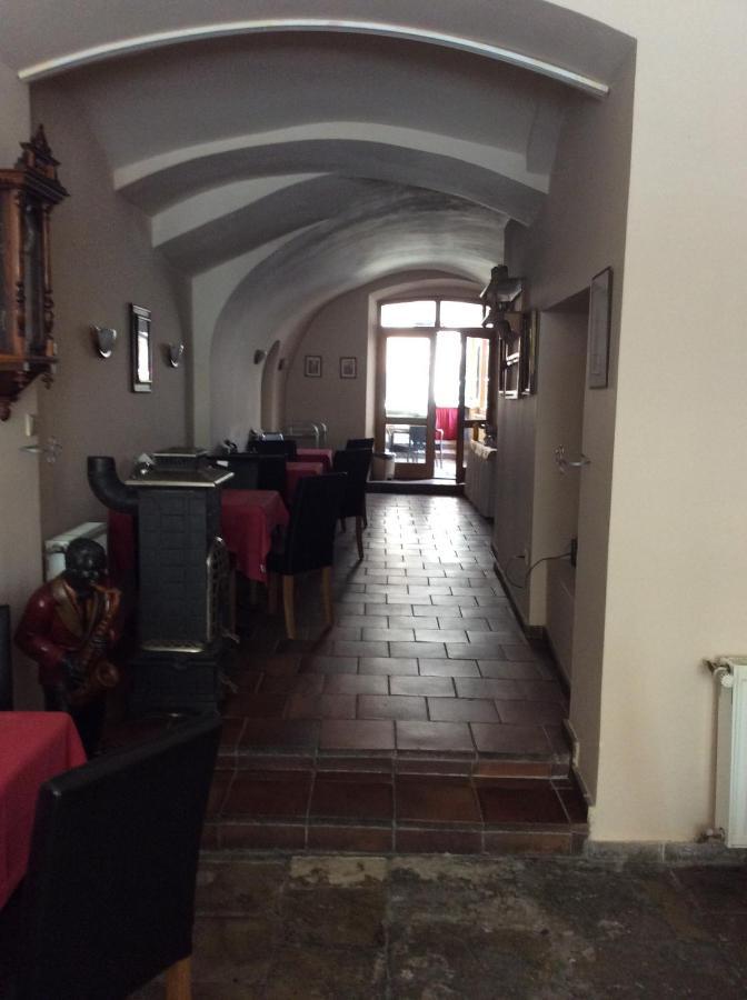Hotel U Zlateho Andela Pardubice Luaran gambar